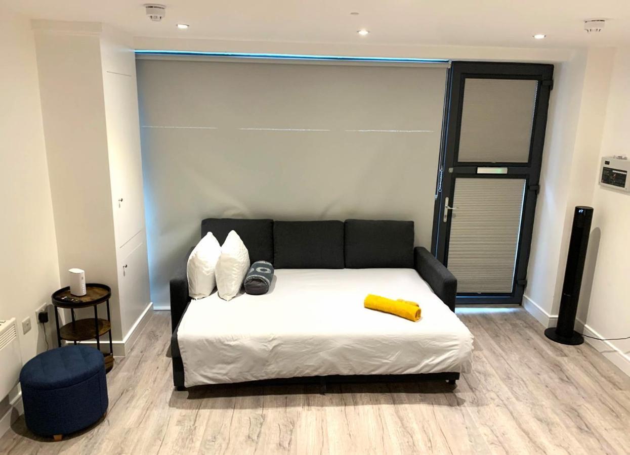 Modern Studio Flat Near Highbury & Islington Station Λονδίνο Εξωτερικό φωτογραφία